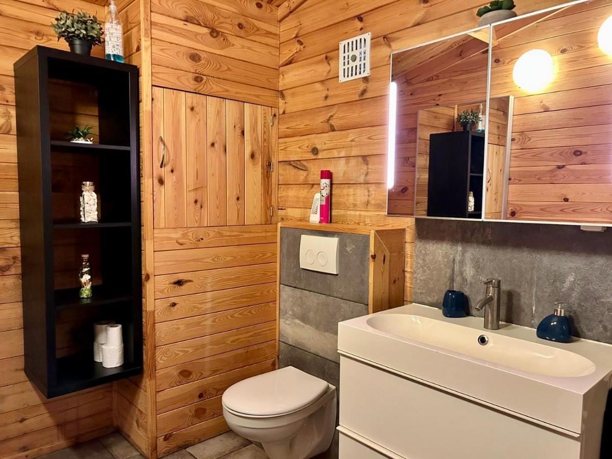Buddha Style Family House & Jacuzzi & Sauna Near Amsterdam Vijfhuizen Εξωτερικό φωτογραφία