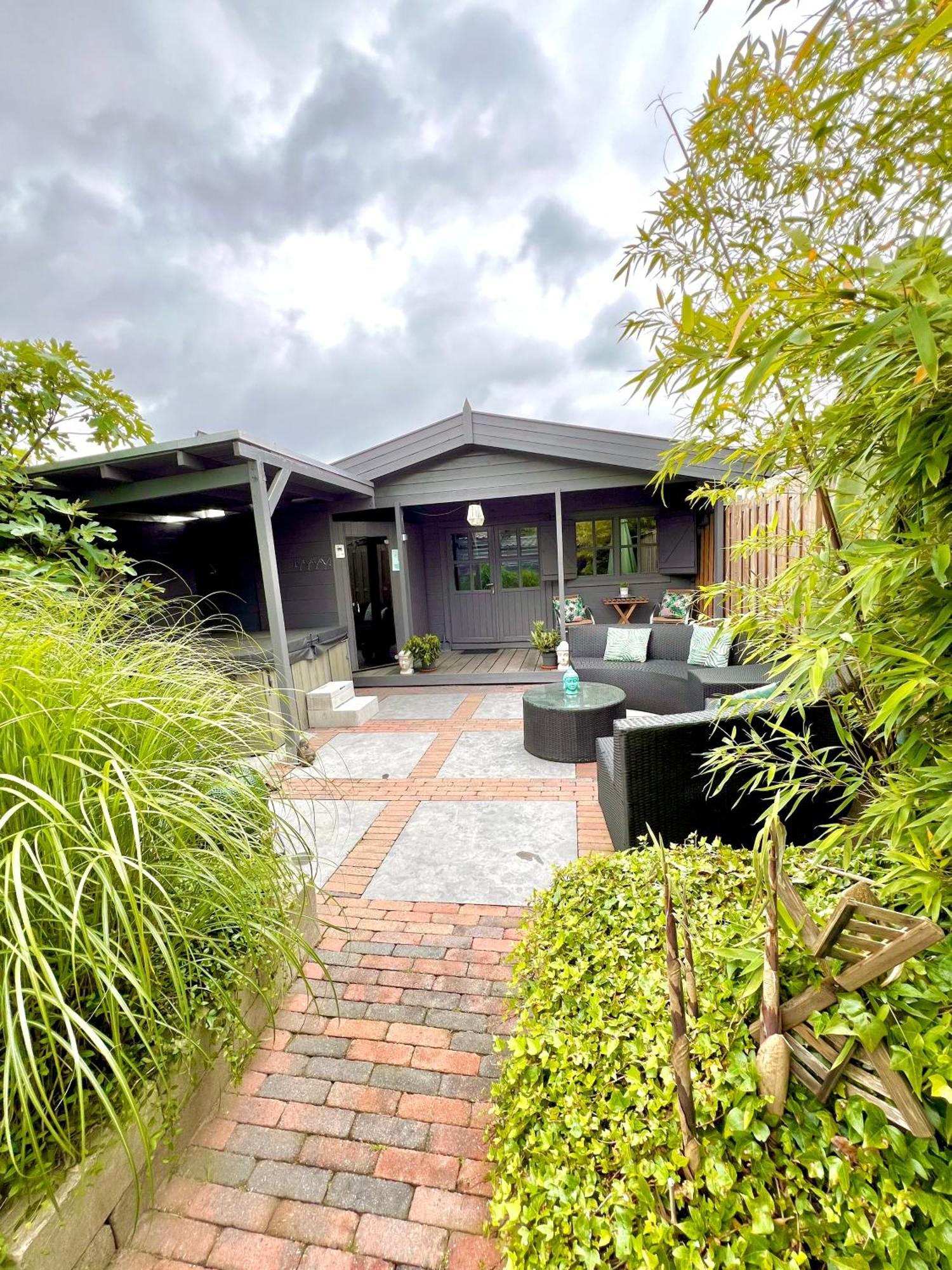 Buddha Style Family House & Jacuzzi & Sauna Near Amsterdam Vijfhuizen Εξωτερικό φωτογραφία