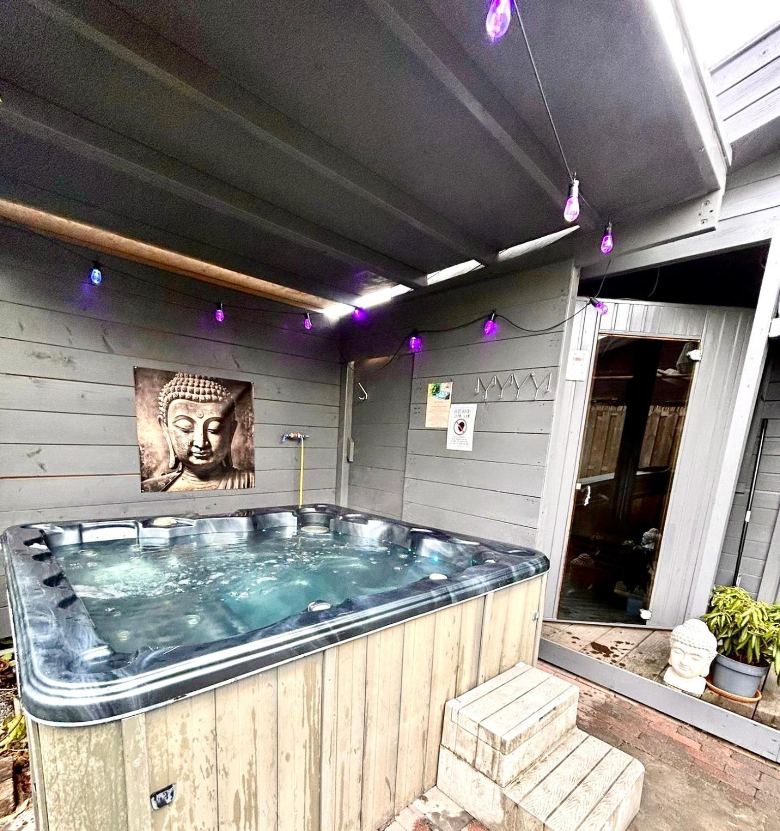 Buddha Style Family House & Jacuzzi & Sauna Near Amsterdam Vijfhuizen Εξωτερικό φωτογραφία