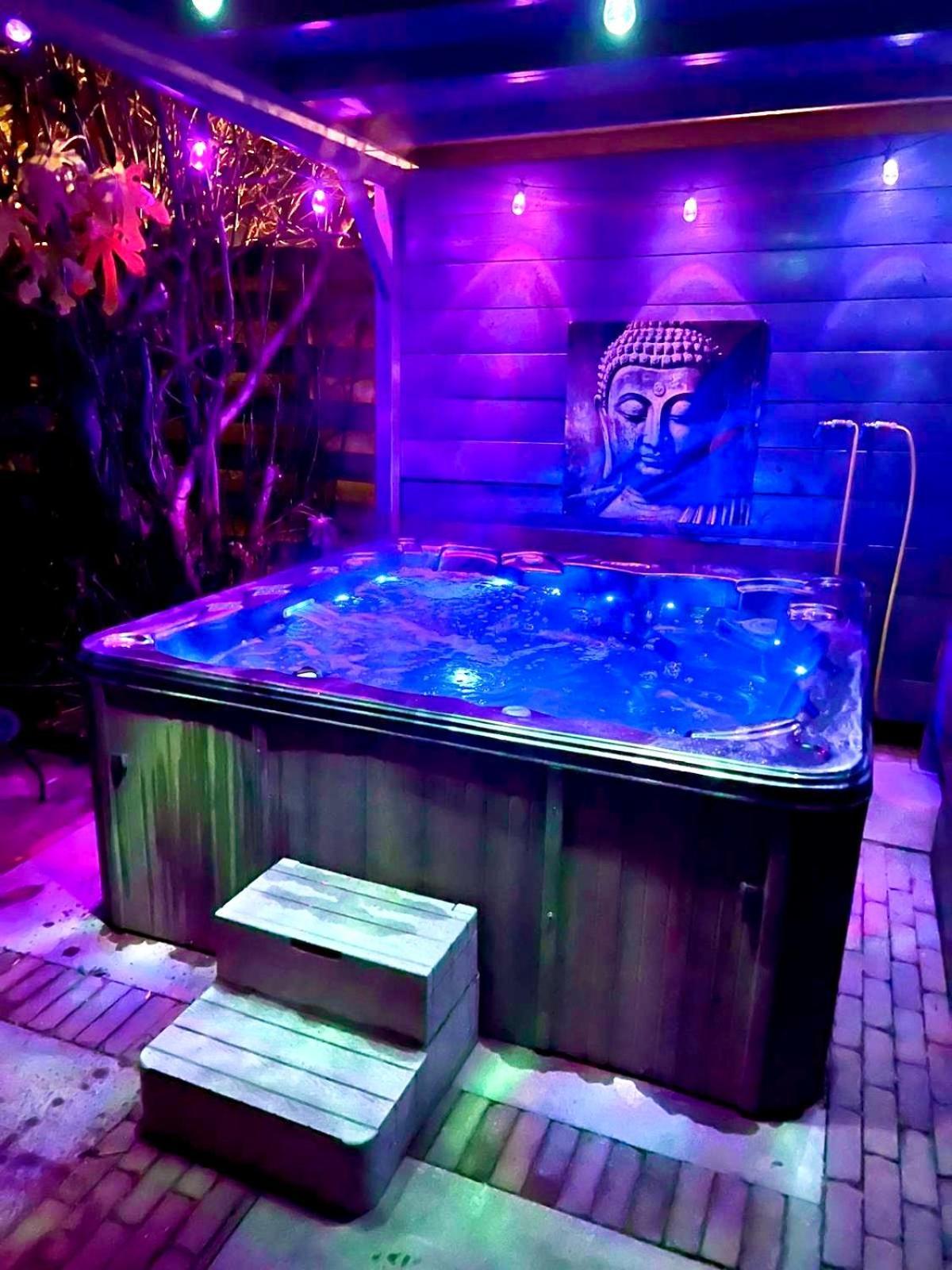 Buddha Style Family House & Jacuzzi & Sauna Near Amsterdam Vijfhuizen Εξωτερικό φωτογραφία